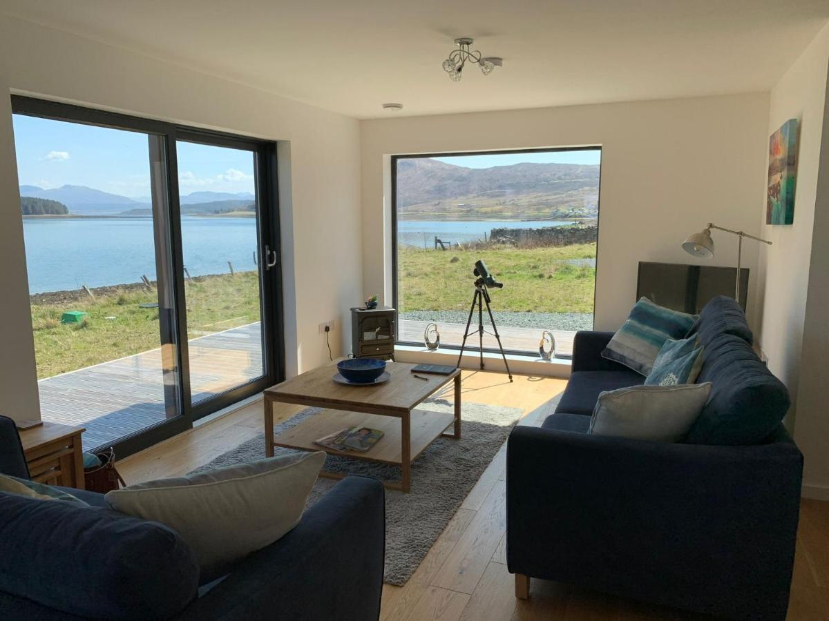 Beautiful Views From Right Above The Water Villa Dunan Exterior photo